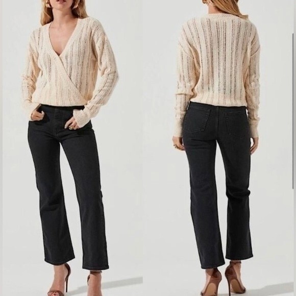 ASTR THE LABEL Wrap open weave cream sweater women’s sz small New - Picture 1 of 9